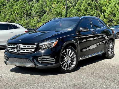 Used 2018 Mercedes-Benz GLA 250 image 2