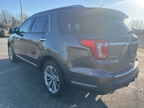 Used 2019 Ford Explorer Limited w/ Class III Trailer Tow Package image 4