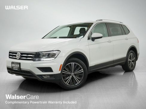 Used 2018 Volkswagen Tiguan SEL AWD/4WD image 1