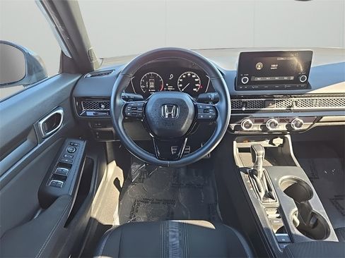 Used 2023 Honda Civic Sport image 24