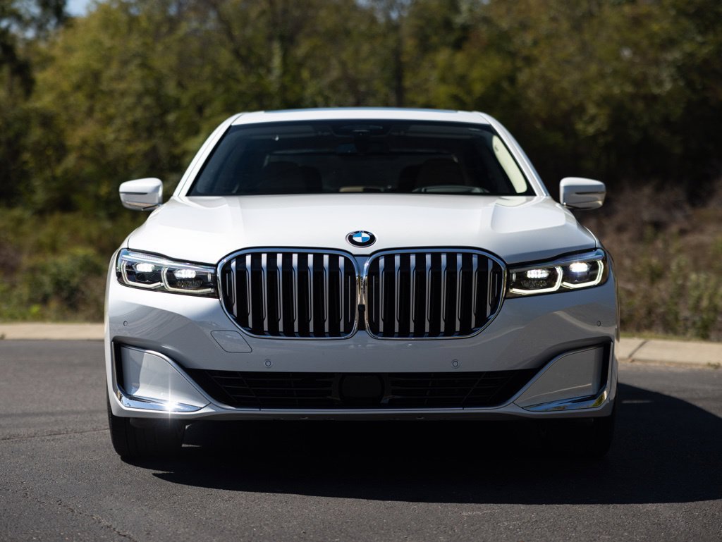 Used 2021 BMW 750i xDrive w/ Luxury Rear Seating Package AWD/4WD image 10