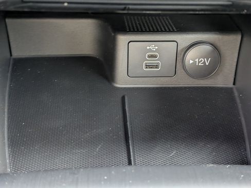 New 2026 Ford Escape SE image 17