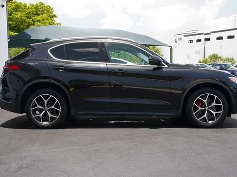 Used 2019 Alfa Romeo Stelvio Ti AWD/4WD image 17