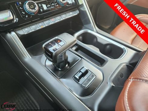 Used 2024 GMC Sierra 1500 Denali Ultimate AWD/4WD image 18