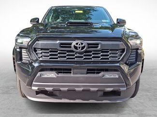 Used 2025 Toyota Tacoma TRD Sport AWD/4WD video 2