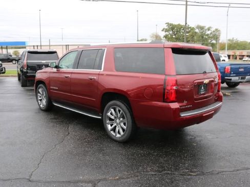 Used 2017 Chevrolet Suburban Premier image 5