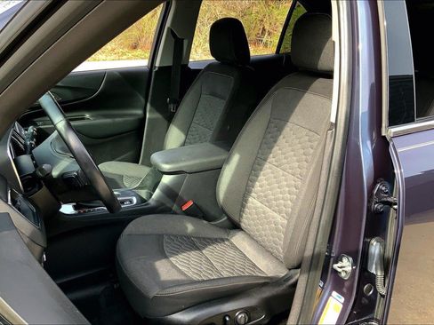 Used 2019 Chevrolet Equinox LT FWD image 21