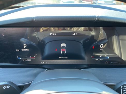 Certified 2025 Nissan Murano SV image 9