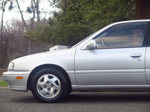 Used 1996 INFINITI G20 image 21