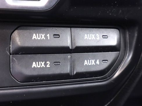 Used 2020 Jeep Gladiator Sport w/ Quick Order Package 24S image 28