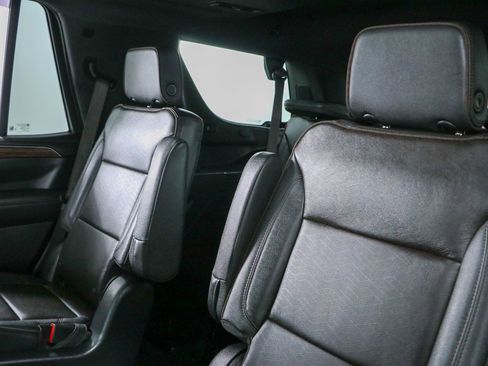 Used 2023 Chevrolet Tahoe High Country w/ Advanced Technology Package AWD/4WD image 30