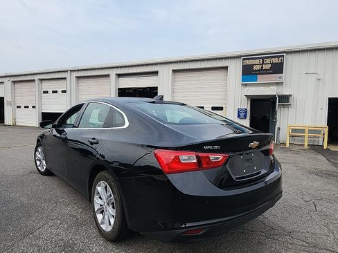 Used 2024 Chevrolet Malibu LT FWD image 3