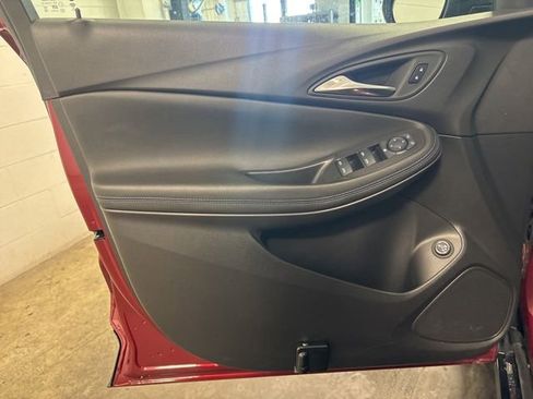 Used 2025 Buick Encore GX Sport Touring w/ Experience Buick Package AWD/4WD image 10