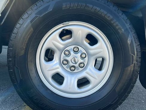 Used 2020 Nissan Frontier S RWD image 24