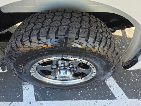 Used 2018 Nissan NV 3500 SL w/ Navigation Package image 20