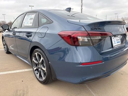 New 2026 Honda Civic Sport Touring image 4