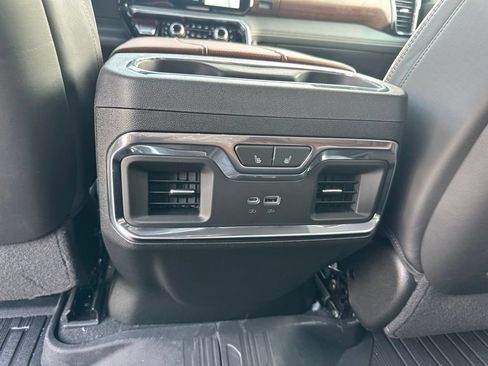 Used 2025 GMC Sierra 1500 Denali Ultimate AWD/4WD image 29