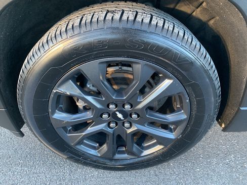 Used 2020 Chevrolet Traverse RS image 9