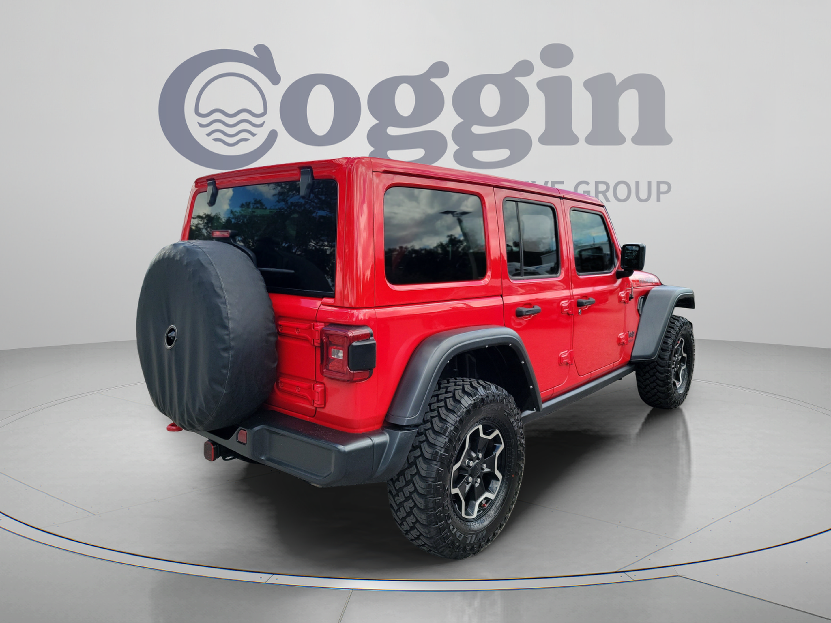 Used 2022 Jeep Wrangler Unlimited Rubicon w/ LED Lighting Group AWD/4WD image 3