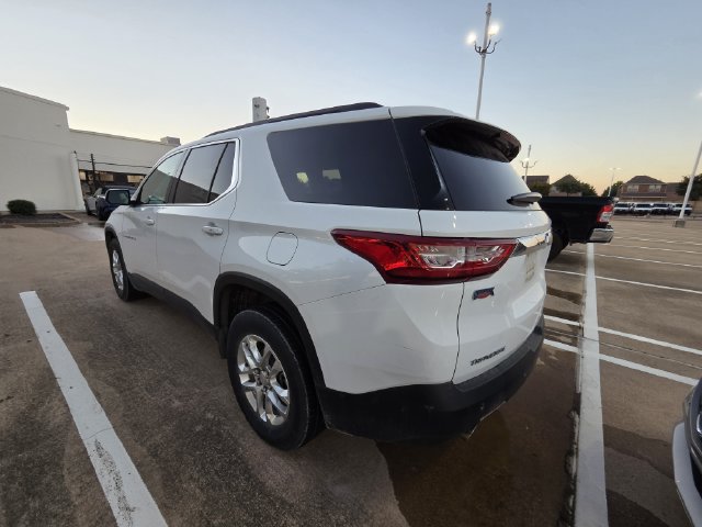 Used 2020 Chevrolet Traverse LT FWD image 4