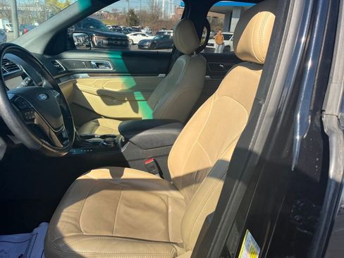 Used 2016 Ford Explorer Limited w/ Equipment Group 303A image 20