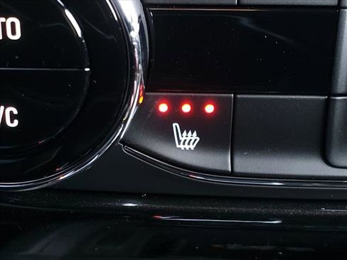 New 2025 Chevrolet TrailBlazer ACTIV w/ Convenience Package image 12