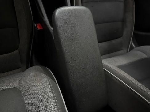 Used 2021 Chevrolet TrailBlazer LT w/ Convenience Package FWD image 16