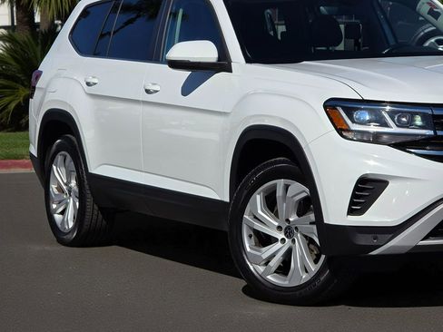 Used 2021 Volkswagen Atlas SE image 3