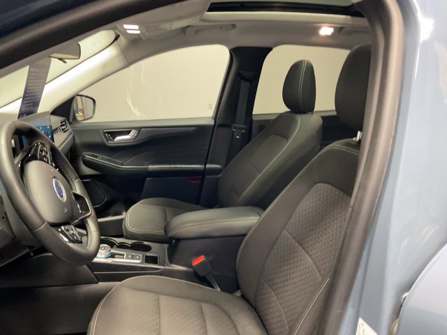 Used 2023 Ford Escape Active w/ Tech Pack #2 AWD/4WD image 17