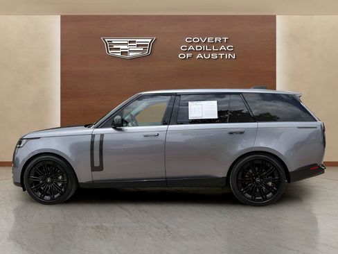 Used 2023 Land Rover Range Rover Long Wheelbase SE AWD/4WD image 2