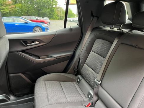Used 2025 Chevrolet Equinox LT FWD image 40