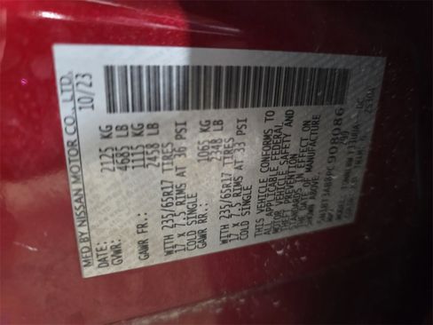 Used 2023 Nissan Rogue S image 34