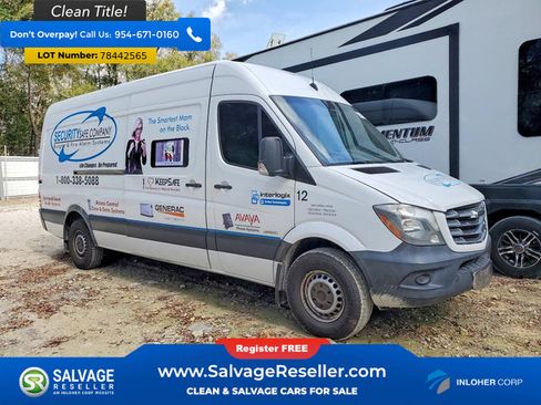 Used 2015 Freightliner Sprinter 2500 image 5
