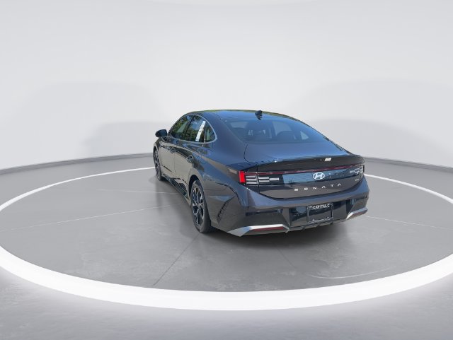 Used 2025 Hyundai Sonata SEL AWD/4WD image 7