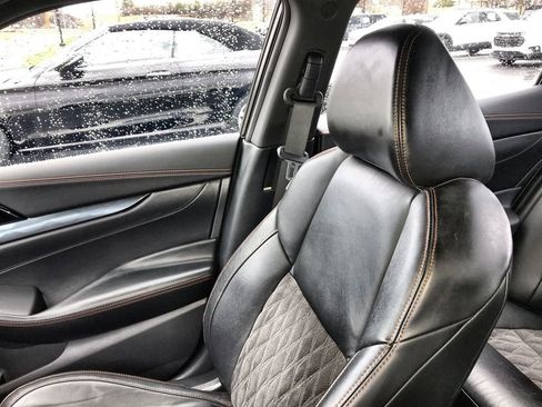 Used 2023 Nissan Maxima SR w/ Sport Mat Group FWD image 24