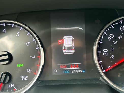 Used 2019 Toyota RAV4 XLE w/ All Weather Liner Package AWD/4WD image 13
