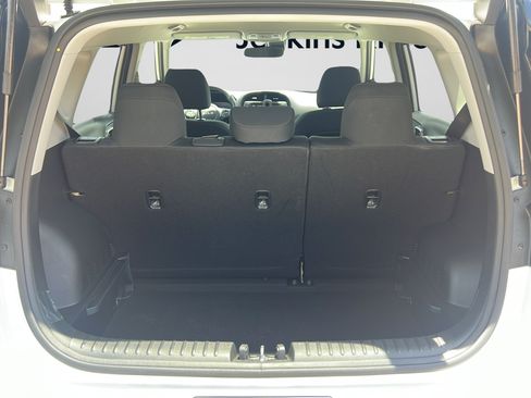 Certified 2025 Kia Soul LX w/ LX Technology Package FWD image 12