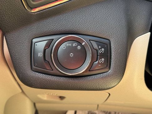 Used 2015 Ford Escape Titanium w/ Equipment Group 301A AWD/4WD image 13