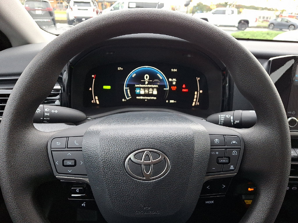 Used 2026 Toyota Camry LE FWD image 19