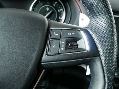 Certified 2022 Maserati Levante GT image 13