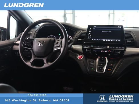 Used 2025 Honda Odyssey Sport-L image 5