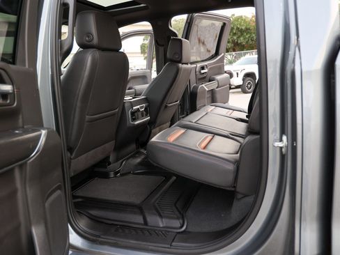 Used 2021 GMC Sierra 1500 AT4 w/ AT4 Premium Package AWD/4WD image 37