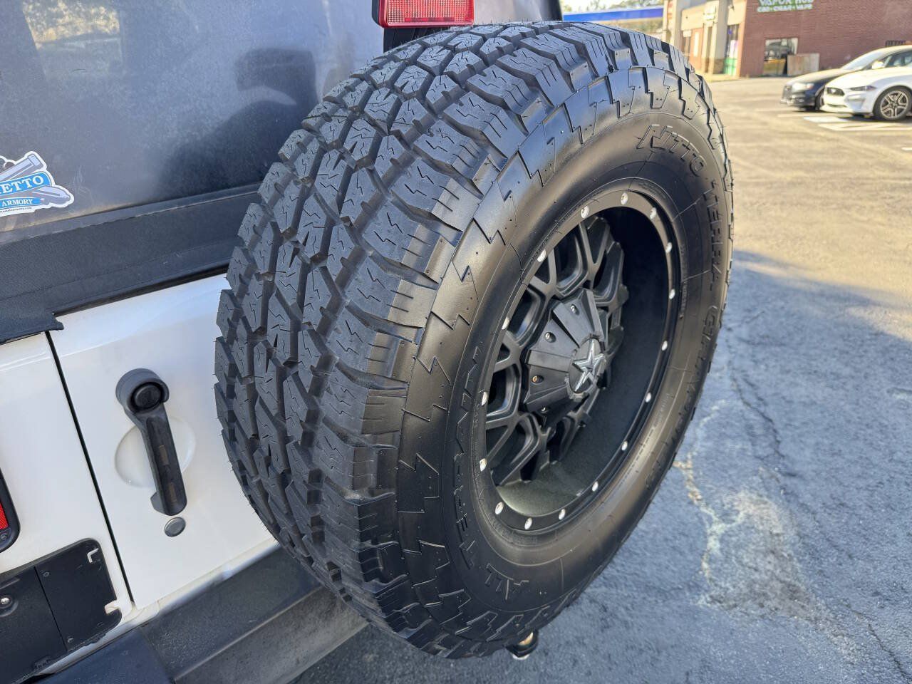 Used 2013 Jeep Wrangler Unlimited Rubicon AWD/4WD image 13