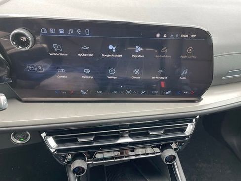 New 2026 Chevrolet Traverse LT w/ Sun and Wheel Package image 20