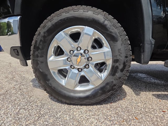 Certified 2024 Chevrolet Silverado 2500 LT AWD/4WD image 30