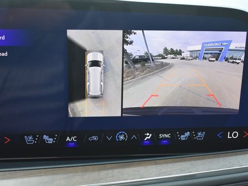 New 2026 Chevrolet Suburban High Country AWD/4WD image 27