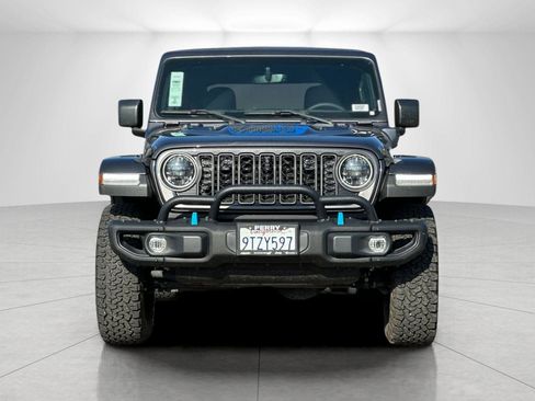 Used 2023 Jeep Wrangler Unlimited Rubicon 4xe image 8