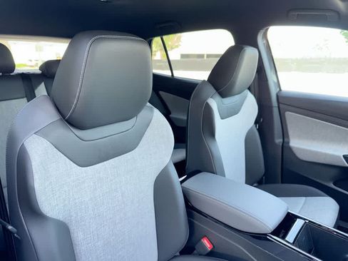 New 2026 Volkswagen ID.4 Pro RWD image 27
