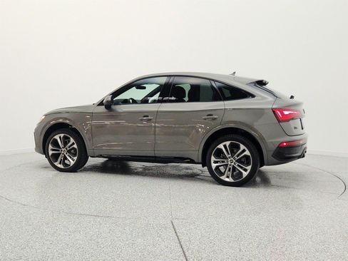 Used 2023 Audi Q5 2.0T Premium Plus w/ Premium Plus Package AWD/4WD image 8