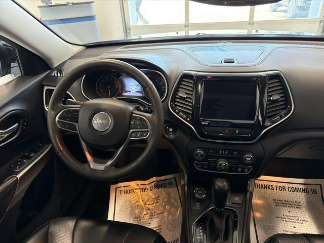 Used 2022 Jeep Cherokee Limited AWD/4WD image 20